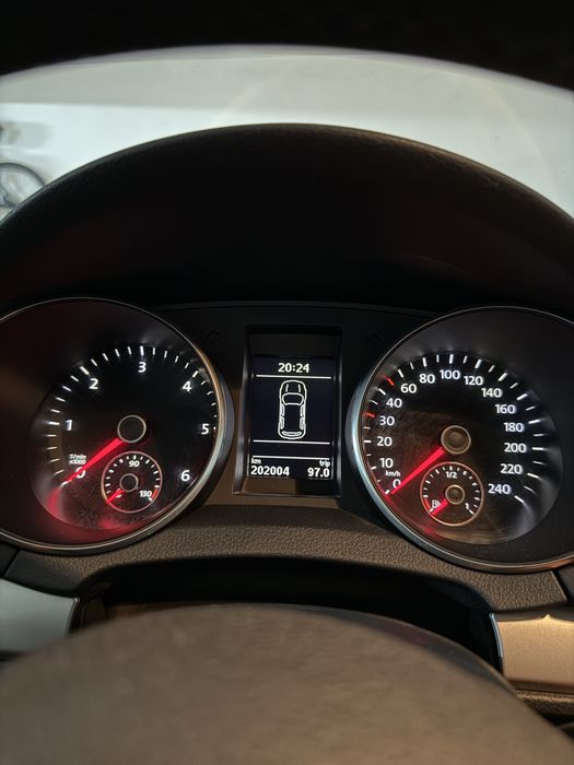 VW Golf 6 Highline 2.0tdi 202500kms reais