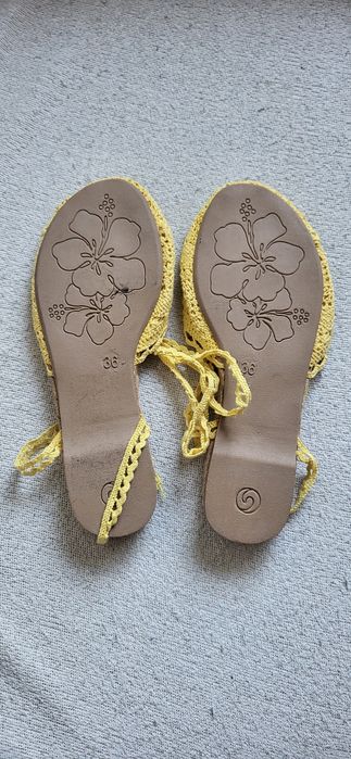 Żółte espadryle nowe rozmiar 36