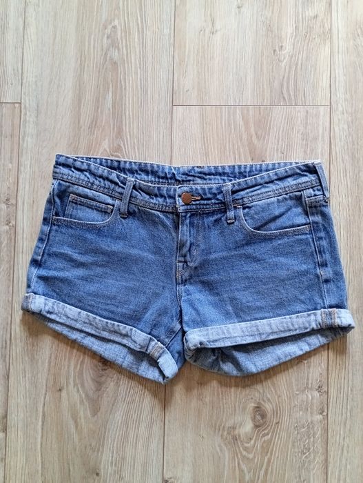 H&M  -  spodenki
