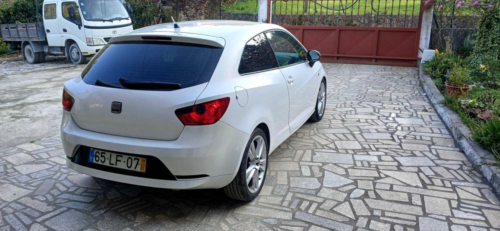 Seat Ibiza 6J Van