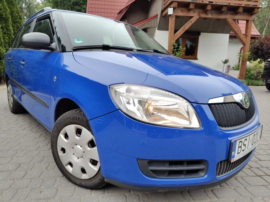 Skoda Fabia 1.2 HTP 70KM 2009R Klima Wnętrze Idealne ZAREJESTROWANA