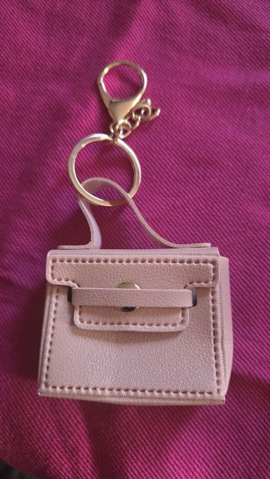 Breloczek na drobne.