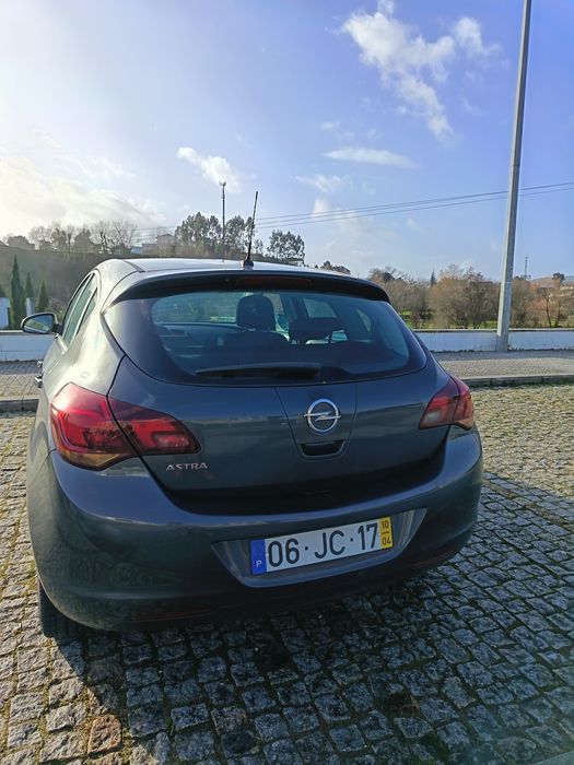 Opel Astra 1.4 2010