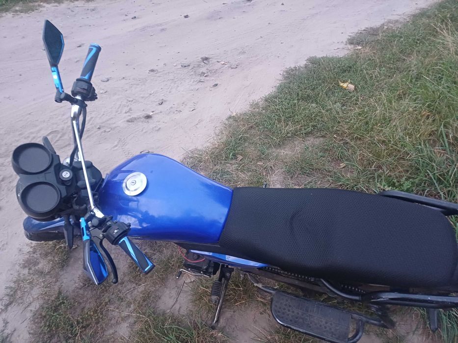 Продам Spark 125 2xqw з большим торгом