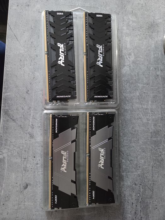 Kingston FURY Renegade 4 x 8GB DDR4 3600mhz CL16