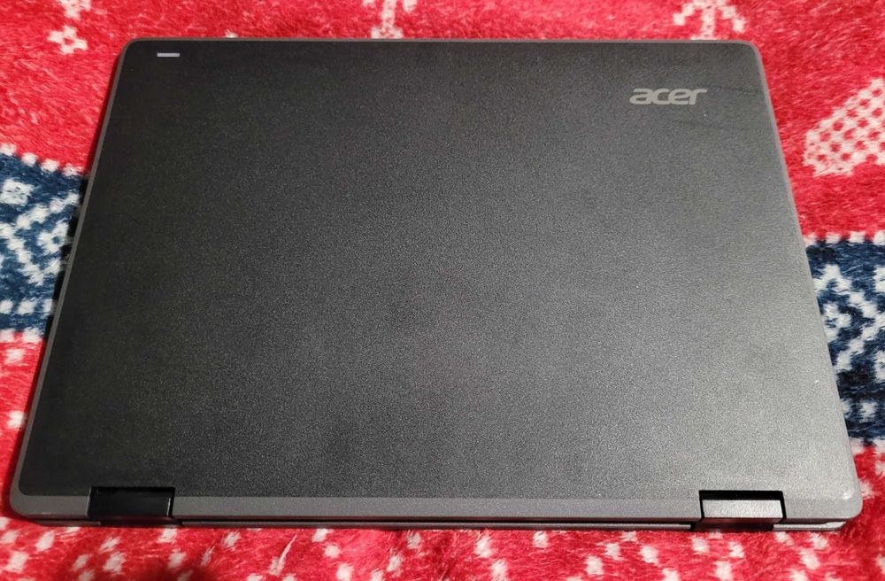 Acer TravelMate Spin B3
