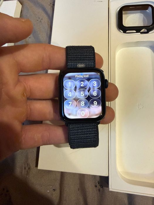 Sprzedam Apple Watch SE (GPS) (2. generacji)