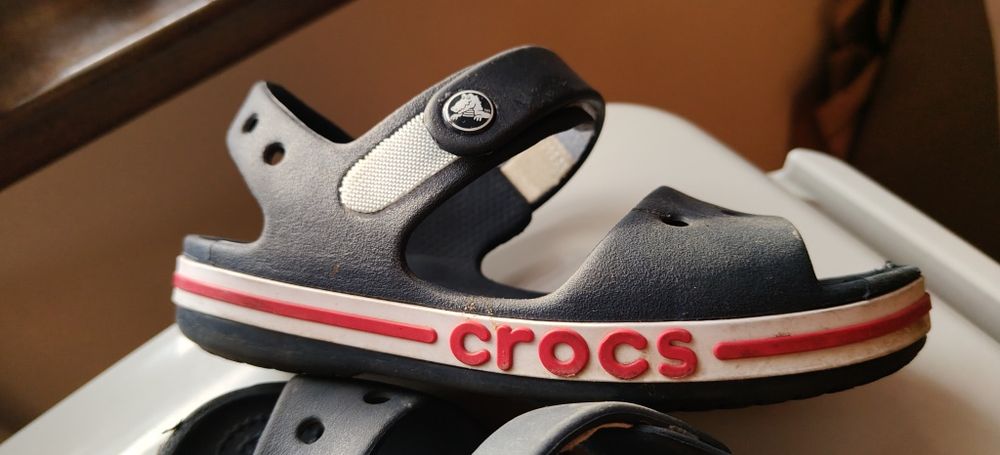 Sandały crocs C12