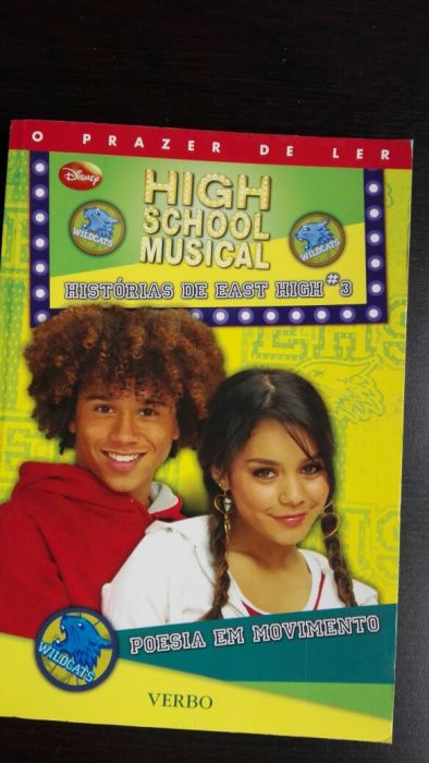 Hannah Montana e High School Musical livros e guarda chuva