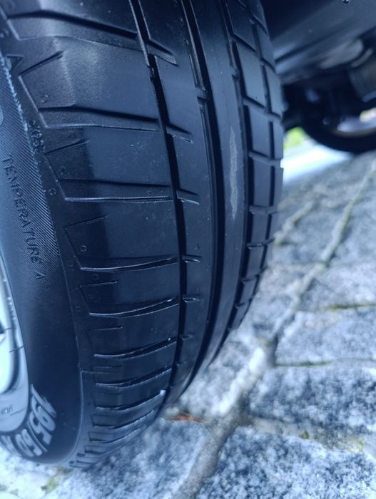 Toyota Corolla 1.4 vvt-i (GPL)