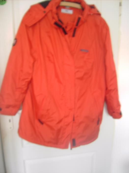nowa kurtka ,oddychajaca, górska,ocieplana,lekka BPC 50
