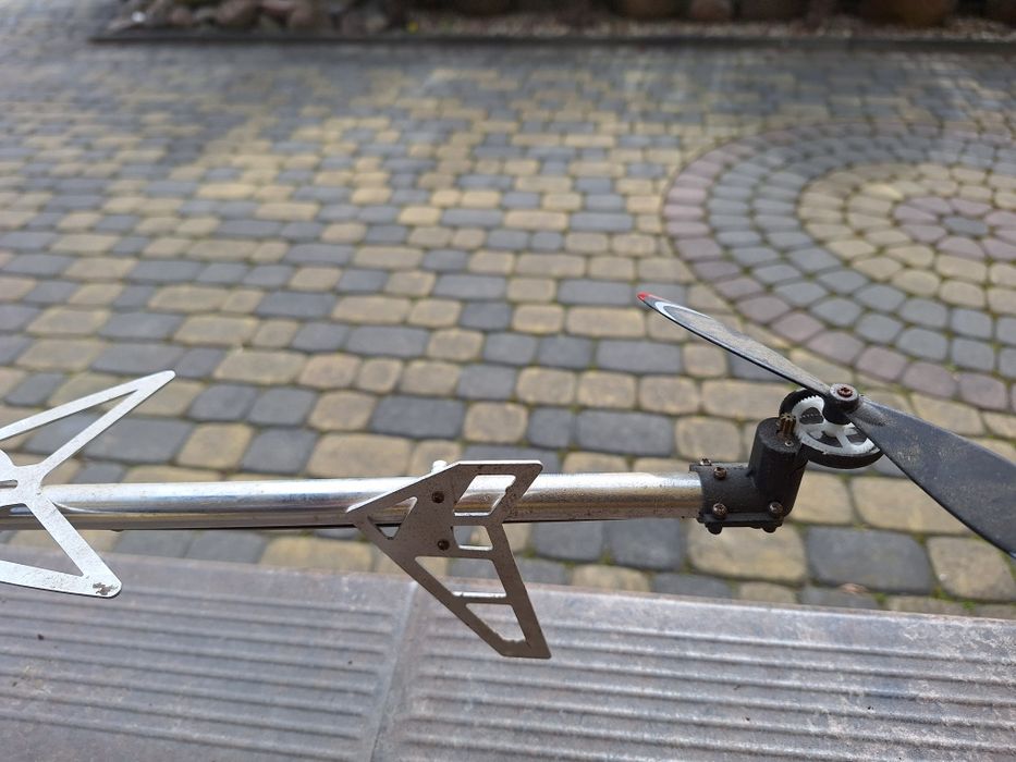 RC helikopter model