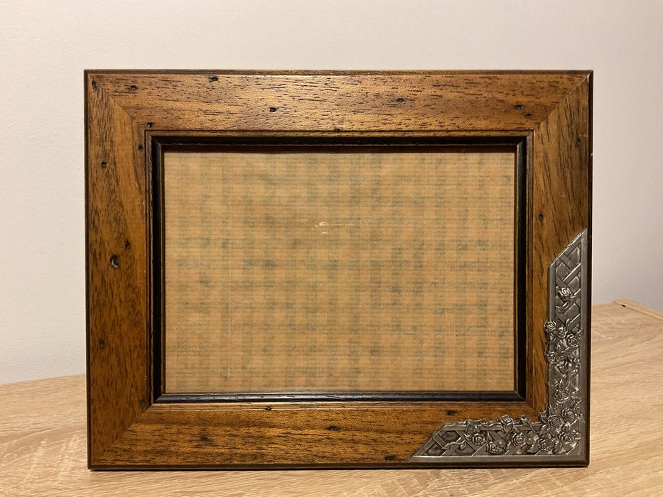 Conjunto de 3 molduras em madeira com detalhe metálico (estanho)