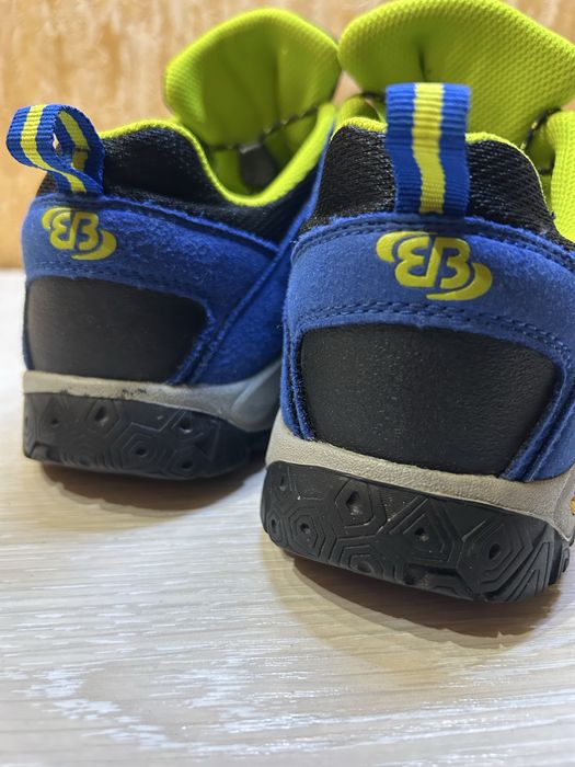 Кросівки vibram 39р