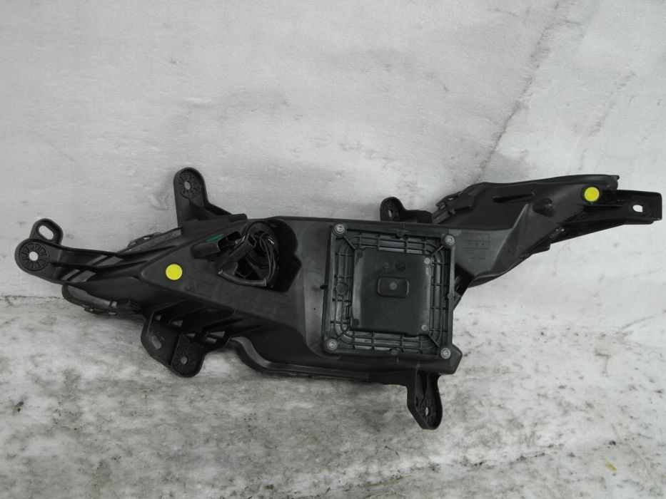 megane e-tech halogen prawy led drl 22- bdb