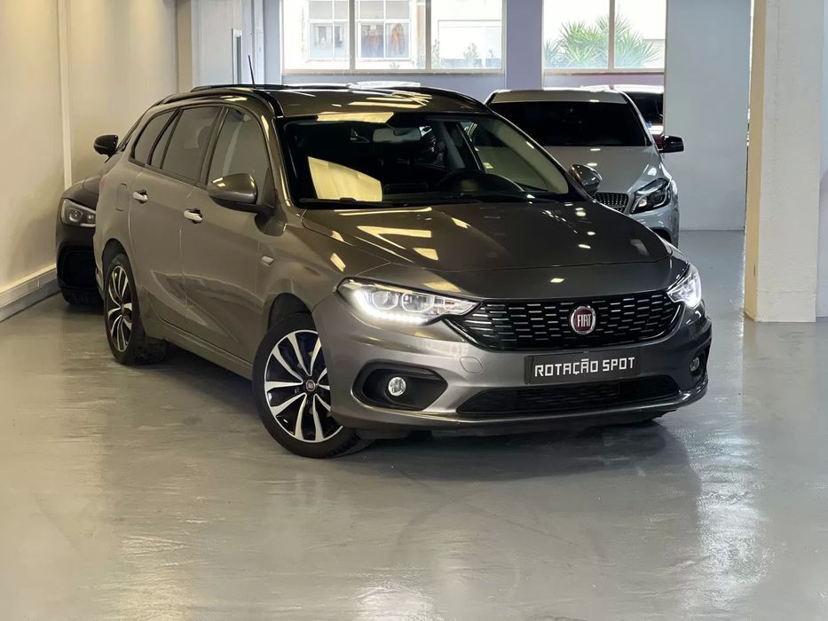 Fiat Tipo Station Wagon 1.3 M-Jet Lounge Tech