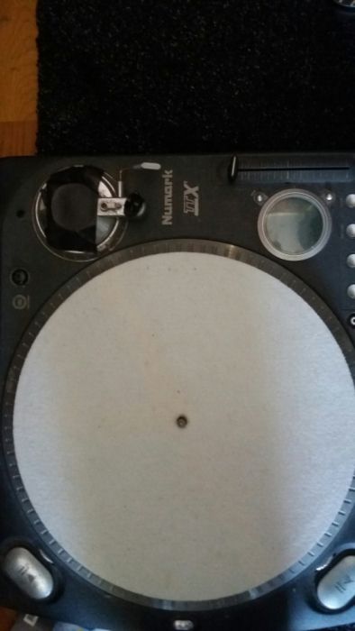 Djambe like new and Numark turntable64750645871107121