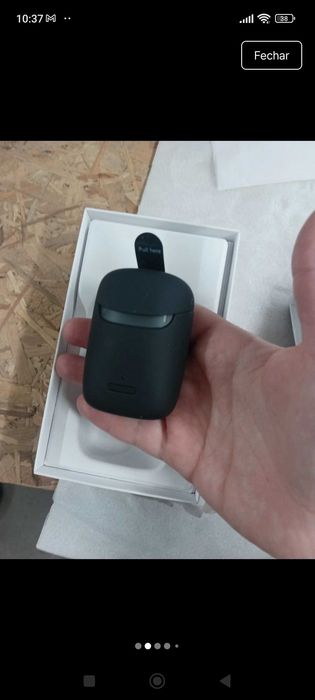 Aparelho auditivo e base carregamento