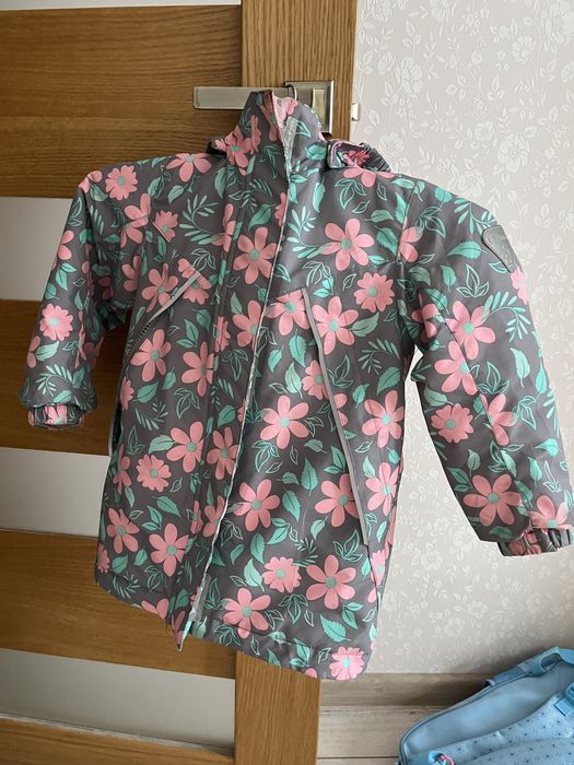 Куртка дитяча на осінь