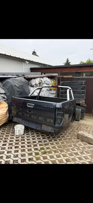 Ford Ranger Paka wraz z zderzakiem 2019r