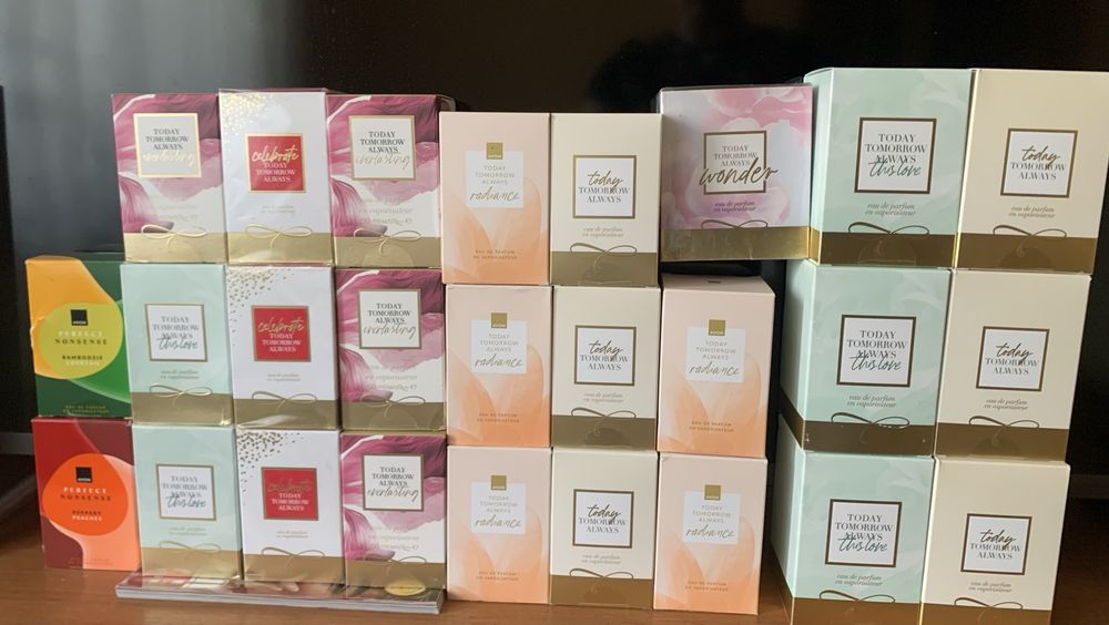 Продаж продукції  AVON