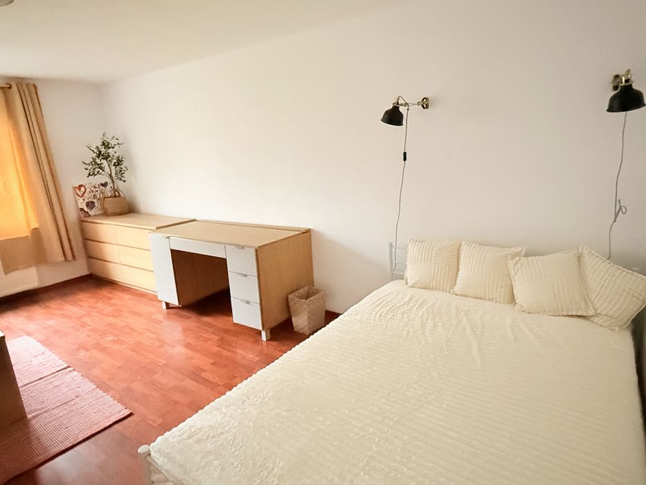 Pokoj na wynajem w domu z ogrodem