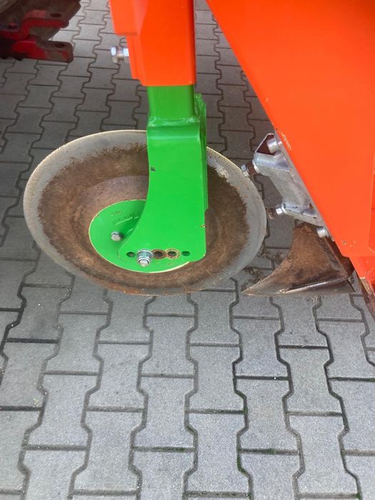 Obcinaczka do szczypioru i kopaczka do cebuli
