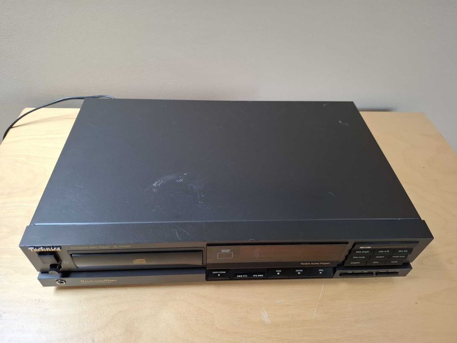 Technics SA-R230+SL-P212A