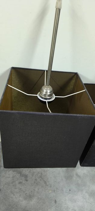 Candeeiro abajur de aplicação ao teto, medidas em foto no anúncio