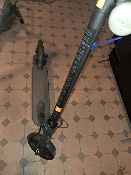 Hulajnoga Xiaomi MI Scooter 3