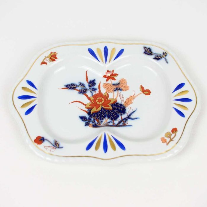 Galheteiro em porcelana da Vista Alegre da coleção "Imari"