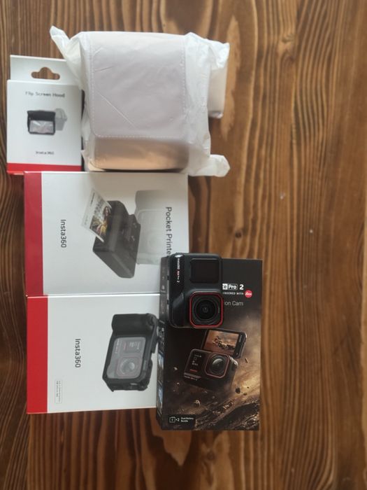 Insta360 Ace Pro 2 Flash Print Bundle