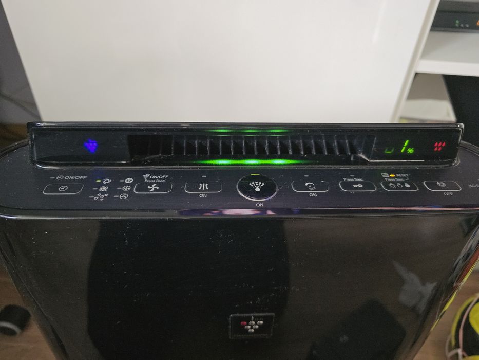 Oczyszczacz powietrza Sharp KC-D40EUB