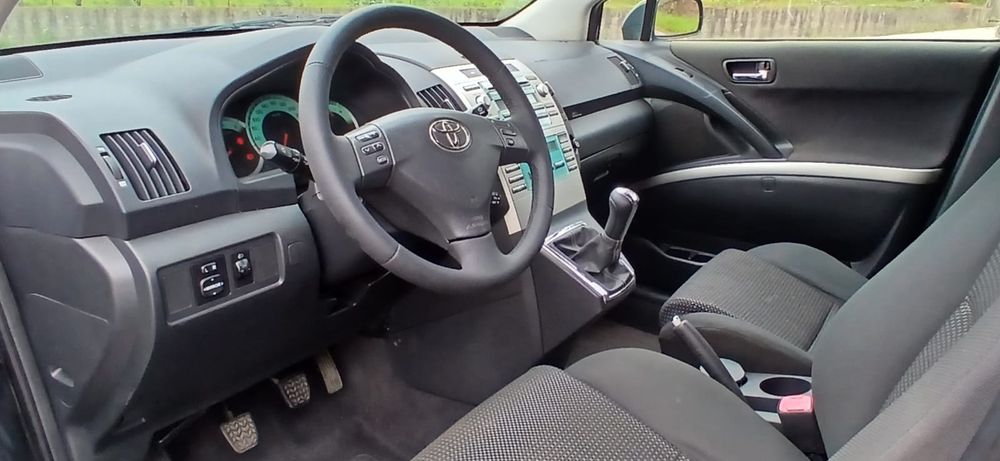 Toyota Verso 2.2 D-CAT 177cv