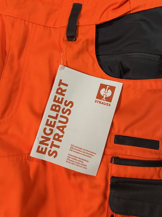 Nowe spodnie robocze na szelach Strauss