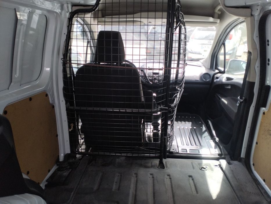 Ford Transit courier tdci 2014