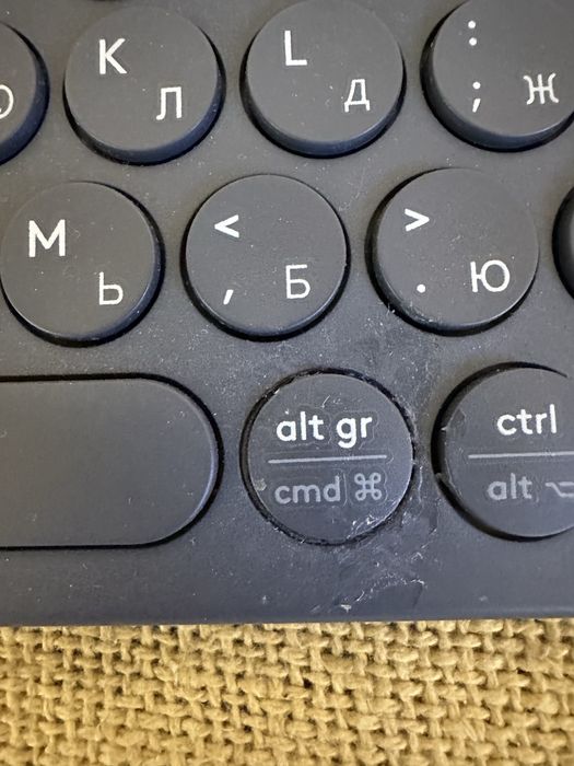 Клавіатура Logitech