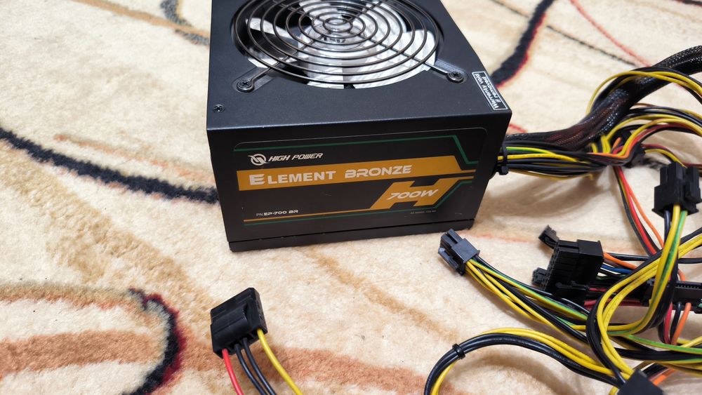Срочно 700 W high power Bronze  блок живлення бп ігровий питания