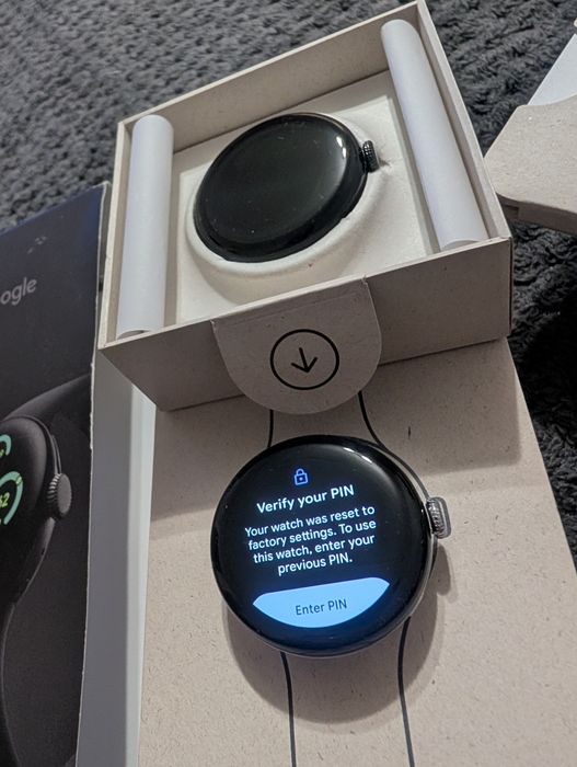 Часы Google Pixel Watch 3 41 mm 2 пары