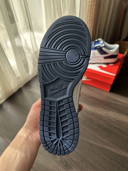 Кросівки чоловічі Nike Dunk Low Розмір 43, Оригінал 100%