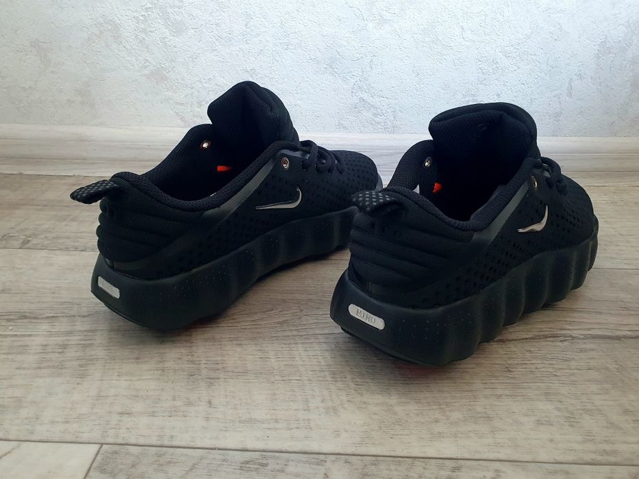 Nike mind 002 кросівки