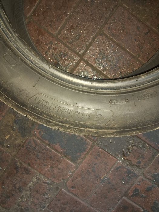 Продаю покришки в найкращому стані