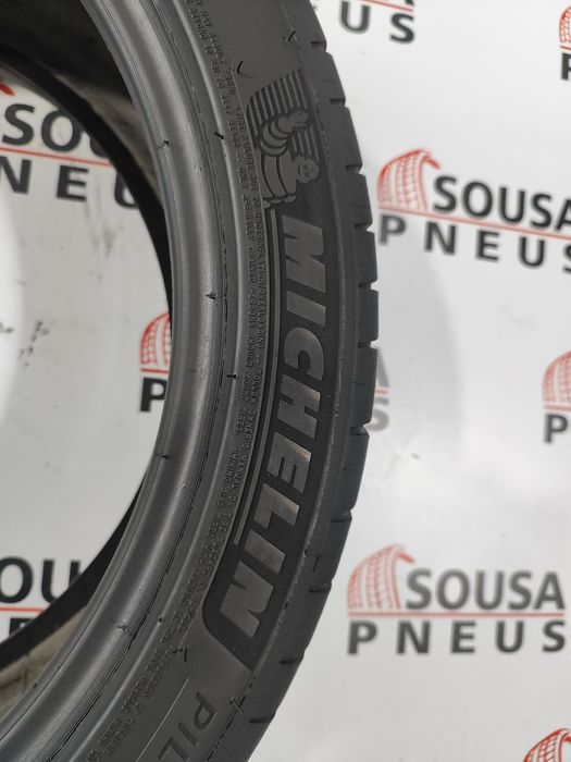 2 pneus semi novos 245-40ZR18 Michelin - Oferta dos Portes 150 Euros
