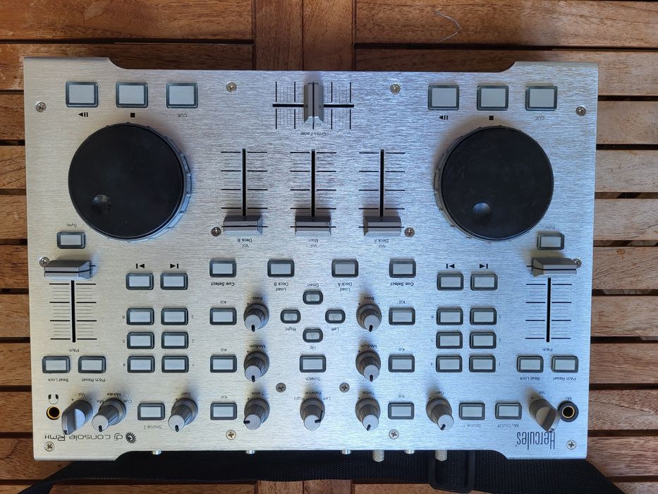 Mesa DJ Hercules RMX - Completo - Com Software Original