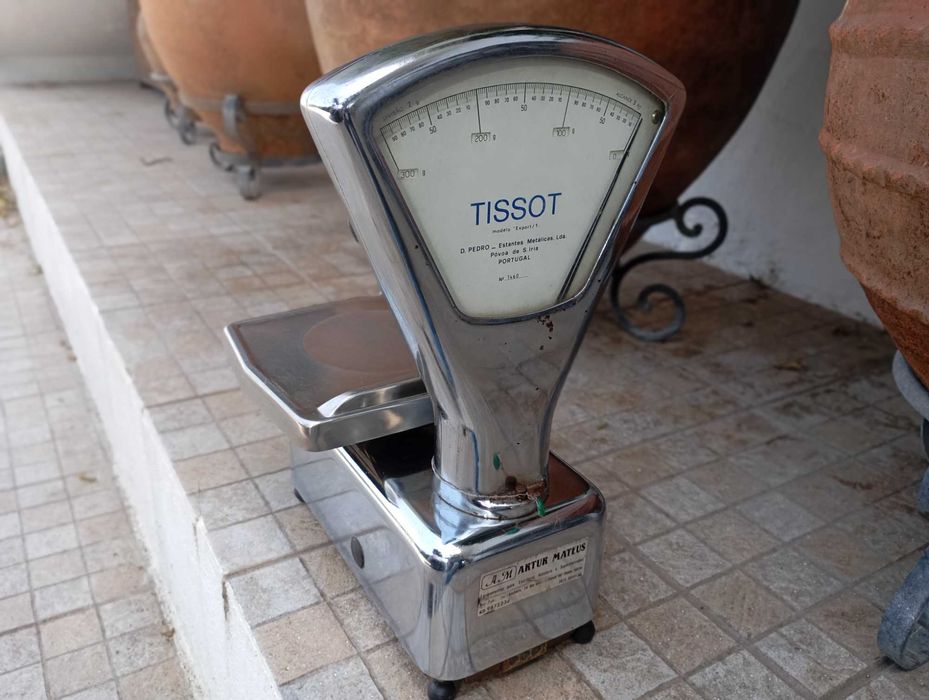 Pequena Balança Vintage Tissot Funcional e Calibrada Pesa Até 3 Kg.