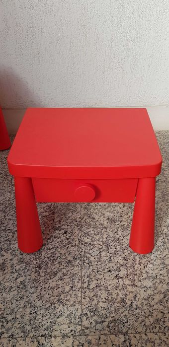 Children's Table Set, Nightstand, Chair and Bench64551988868354121