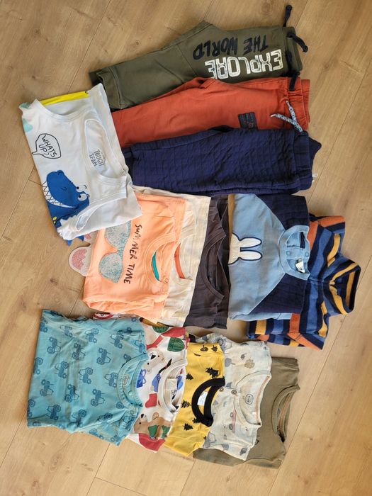 Zestaw ubranek dla chłopca r. 92