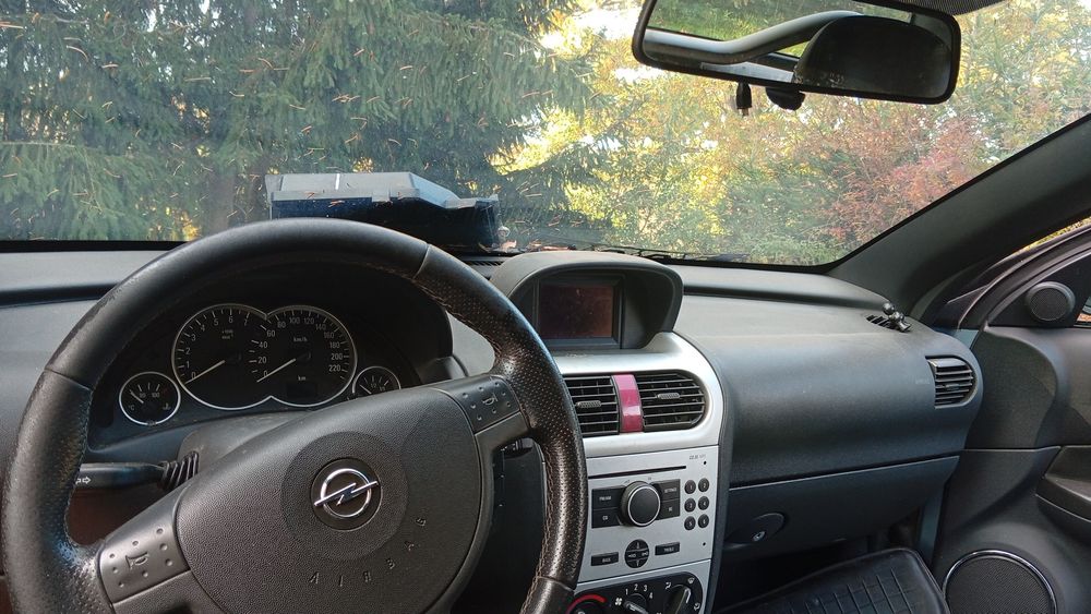 Opel Tigra B1.8 cześci