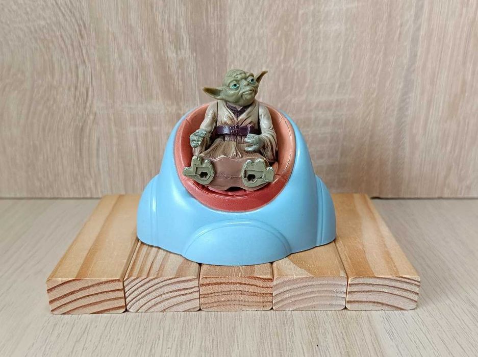 Unikat figurka Master Yoda *Star Wars*. KENNER 1995