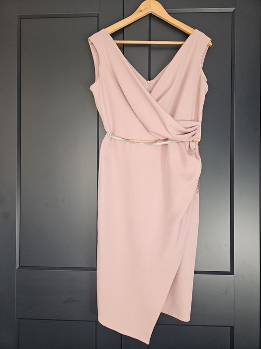 Sukienka pudrowy róż rozm.40/42